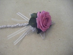 silver_wand_with_rose